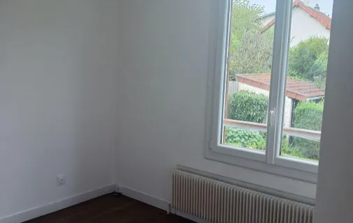 Location Jouy-en-Josas Appartement 690b79b3dcdd