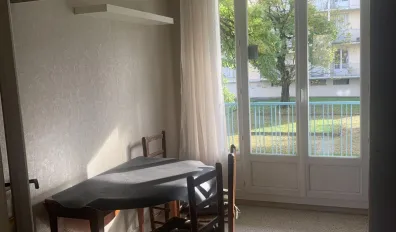 Location Saint-Martin-d'Hères Appartement 690cf393a8c8