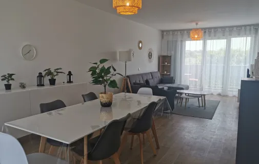 Location Reims Appartement 690cf75011f1