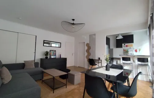 Location Paris Appartement 690dfc1859d8