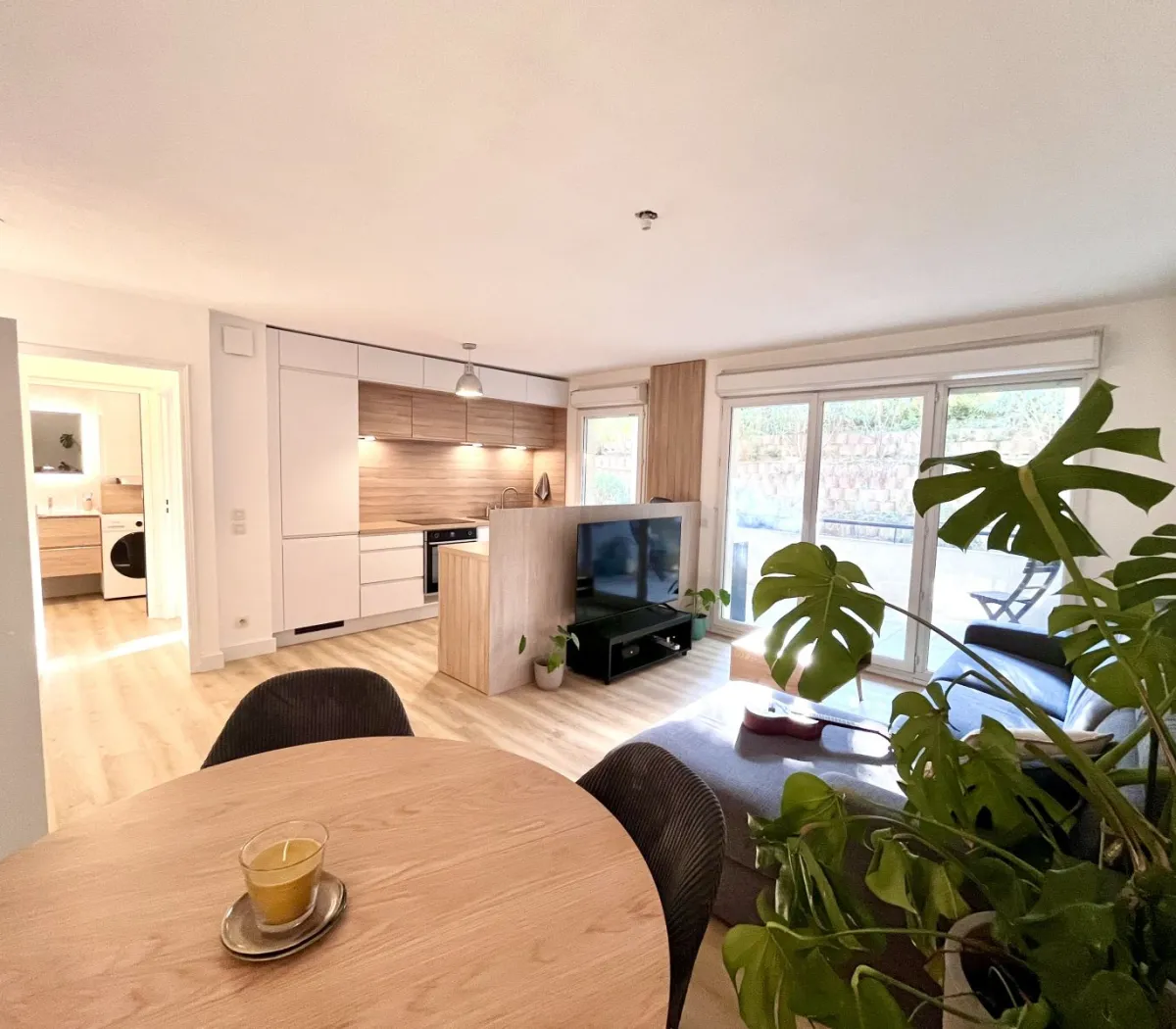 Location Cannes Appartement 690ef03b3668