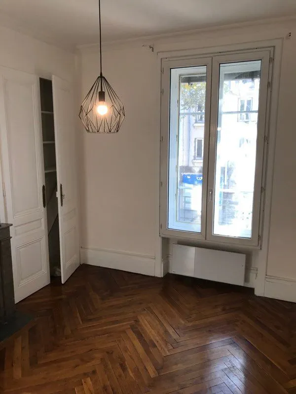 Location Lyon Appartement 690f15158eb2