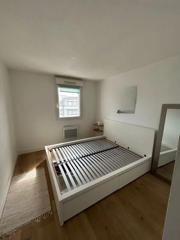 Location Bordeaux Appartement 690f18ad9ec4