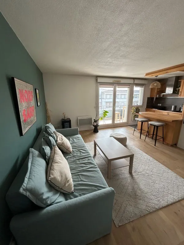 Location Bordeaux Appartement 690f18ad9ec4