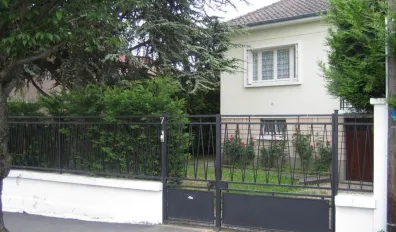 Location Antony Maison 6911feedd35f