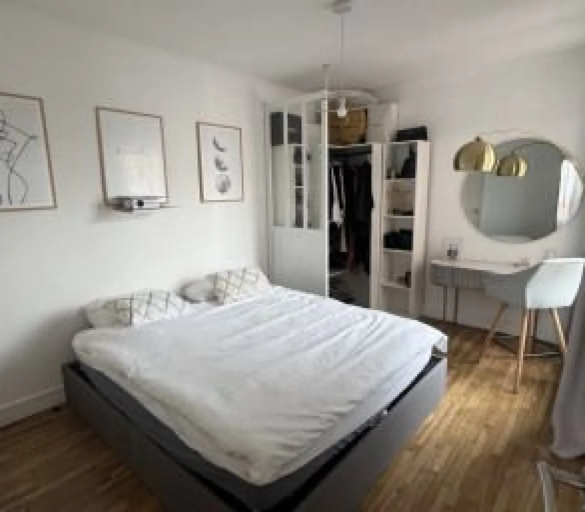 Location Asnières-sur-Seine Appartement 6913f0158f8a