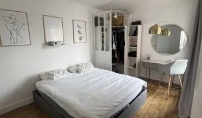 Location Asnières-sur-Seine Appartement 6913f0158f8a