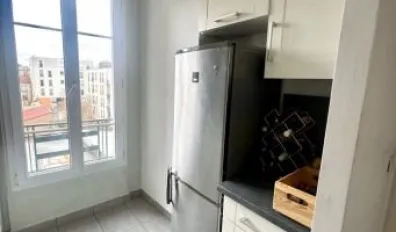 Location Asnières-sur-Seine Appartement 6913f0158f8a