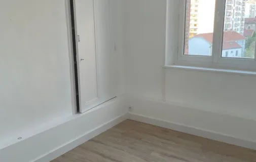 Location Grenoble Appartement 6913f37e84e0