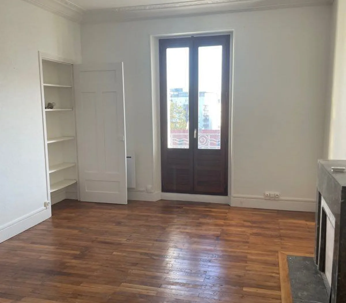 Location Grenoble Appartement 6913f37e84e0