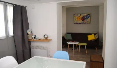 Location Paris Appartement 6913f79c1d83
