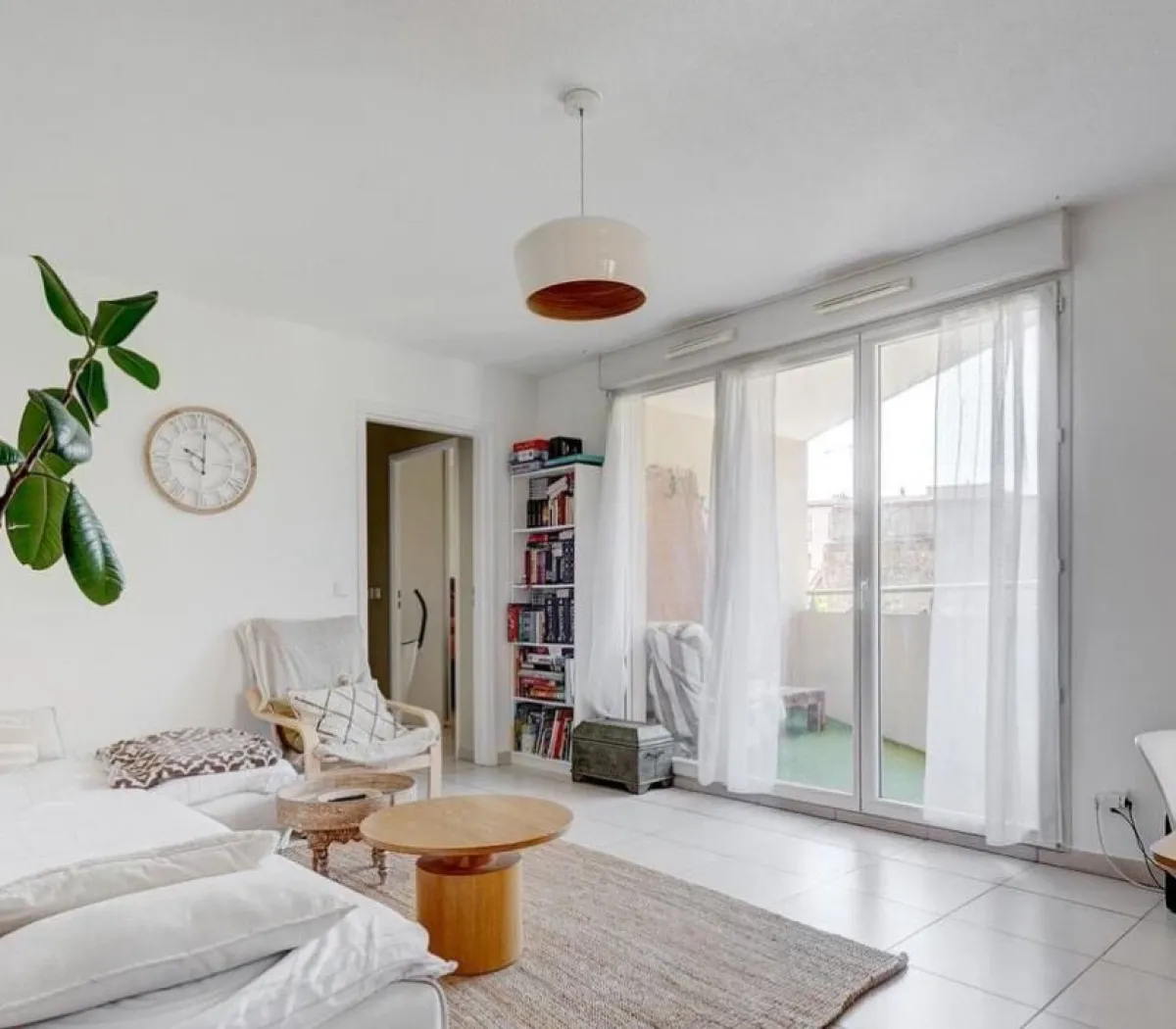 Location Marseille Appartement 6913fd469257