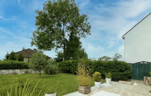 Location Guérard Maison 69146522d2a4