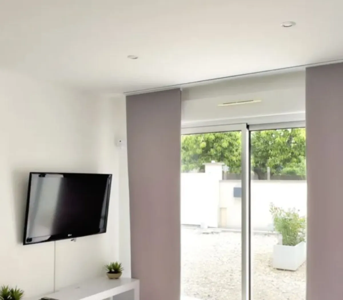 Location Guérard Maison 69146522d2a4