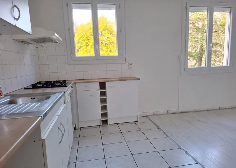 Location Saint-Herblain Appartement 69148d8357c1