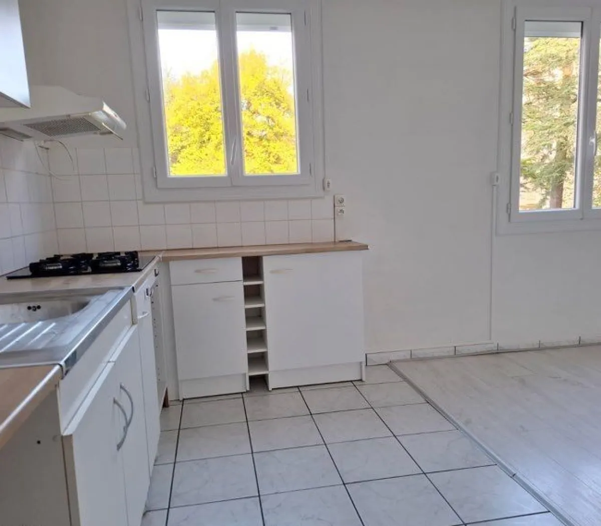 Location Saint-Herblain Appartement 69148d8357c1