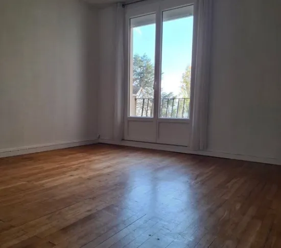 Location Saint-Herblain Appartement 69148d8357c1