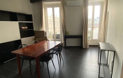 Location Marseille Appartement 69149288a162