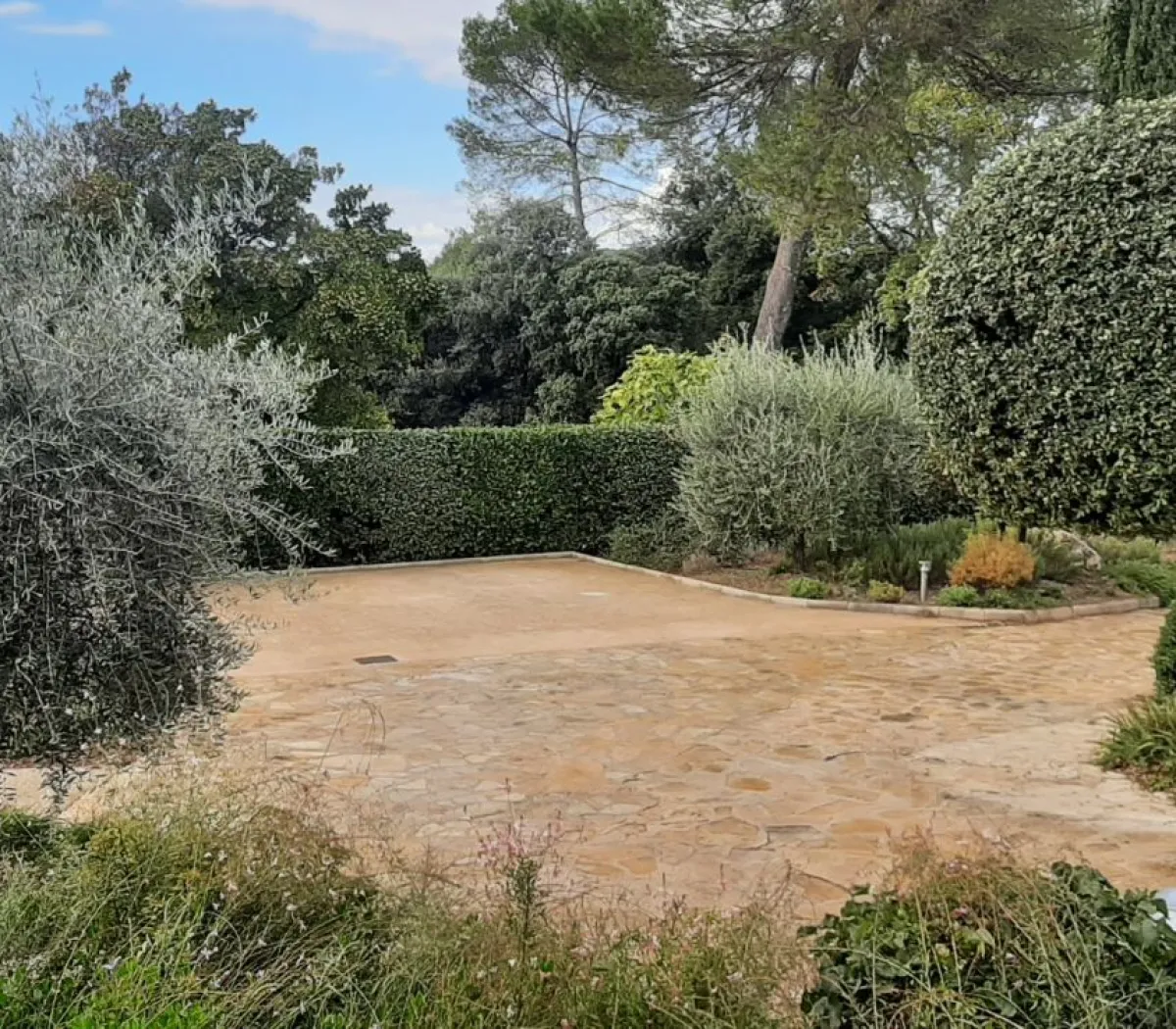 Location Roquefort-les-Pins Appartement 6914aa969a67