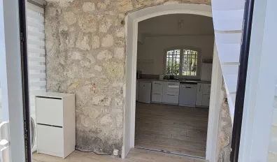 Location Roquefort-les-Pins Appartement 6914aa969a67