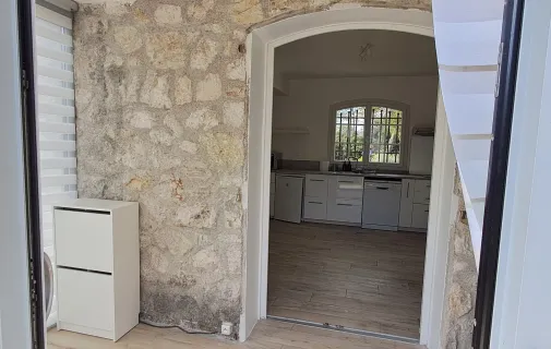 Location Roquefort-les-Pins Appartement 6914aa969a67