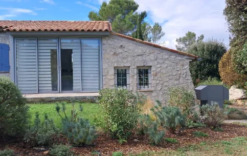 Location Roquefort-les-Pins Appartement 6914aa969a67