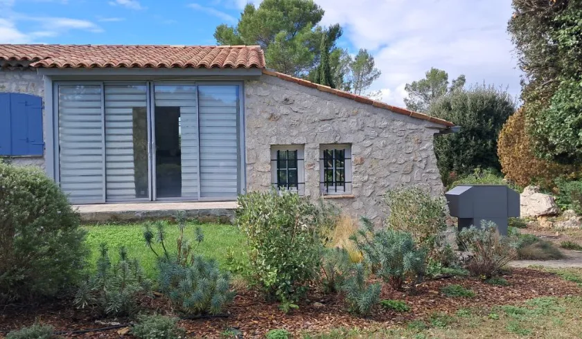 Location Roquefort-les-Pins Appartement 6914aa969a67