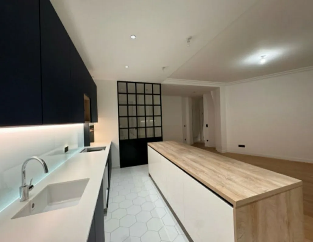 Location Paris Appartement 6914b9a3b0de