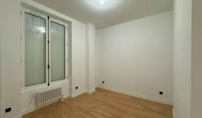 Location Paris Appartement 6914b9a3b0de