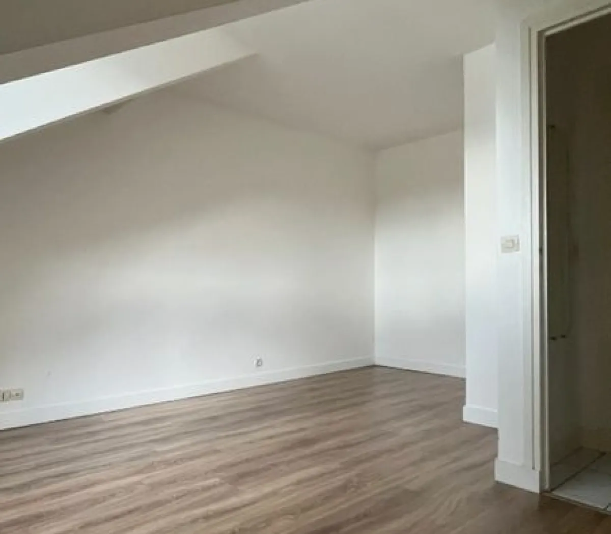 Location Croissy-sur-Seine Appartement 6915158e082e