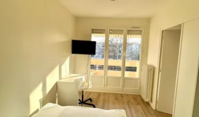 miniatureLocation Vénissieux Appartement 691518c6b6a72