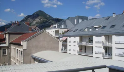 Location Grenoble Appartement 69151a34d957
