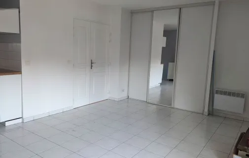 Location Noisy-le-Grand Appartement 69151d070beb