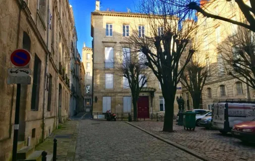 Location Bordeaux Appartement 69151d599653