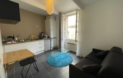Location Bordeaux Appartement 69151d599653