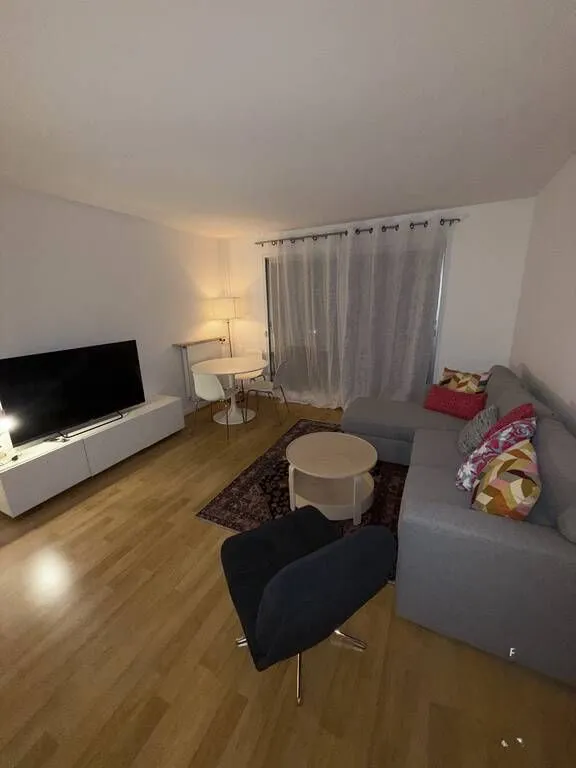 Location Paris Appartement 6915b5335d64