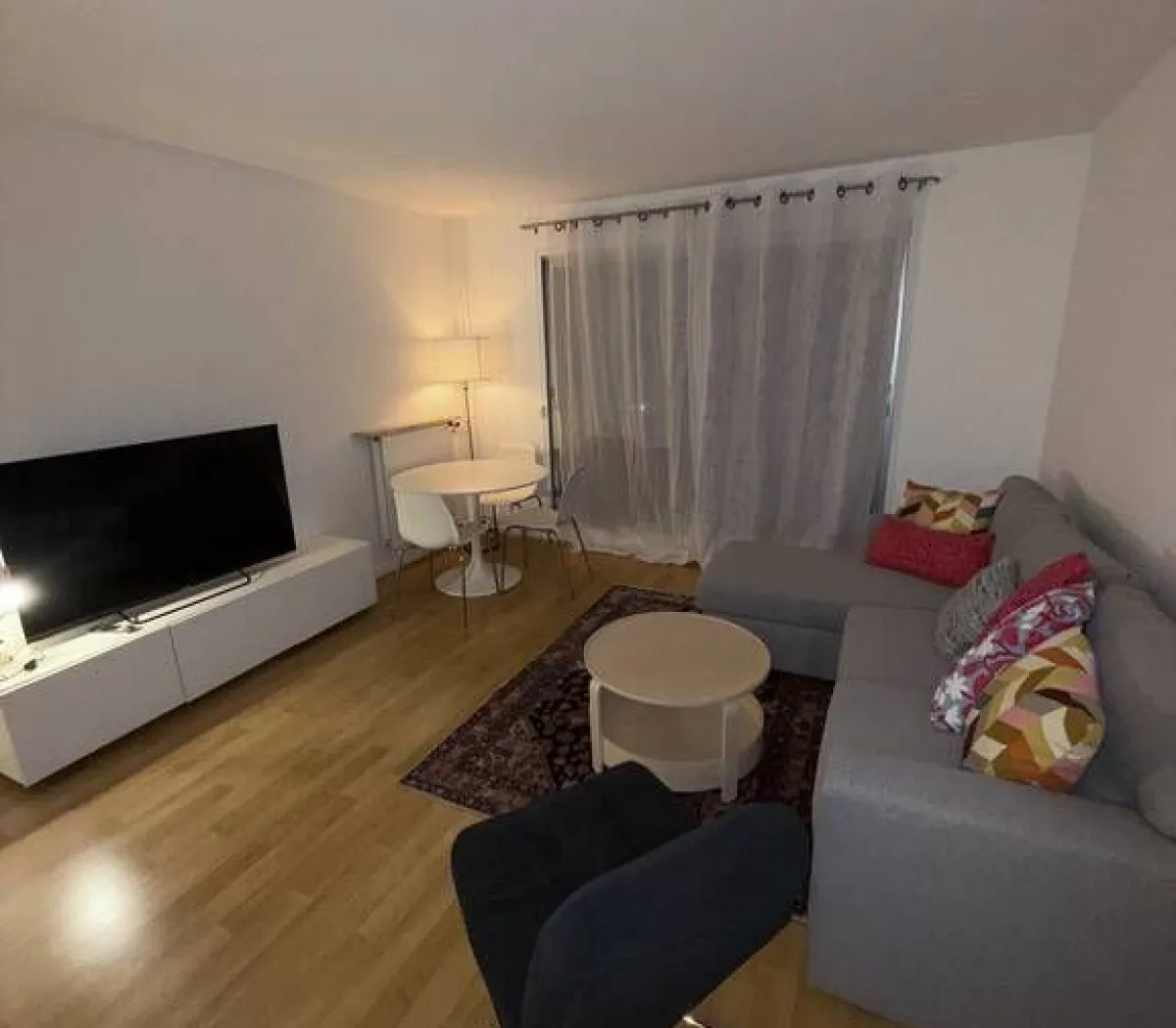 Location Paris Appartement 6915b5335d64