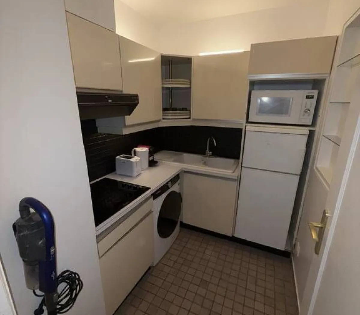 Location Paris Appartement 6915b5335d64