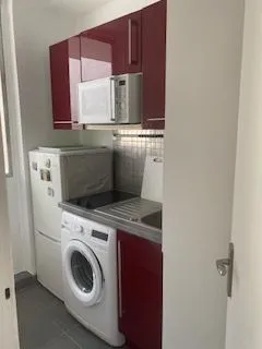 Location Courbevoie Appartement 69170e15e7c4