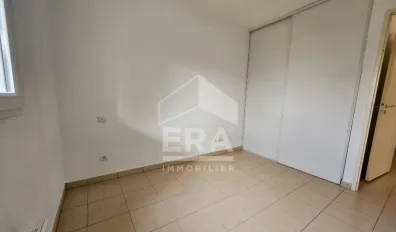 Location Gond-Pontouvre Appartement 691794bee4ed