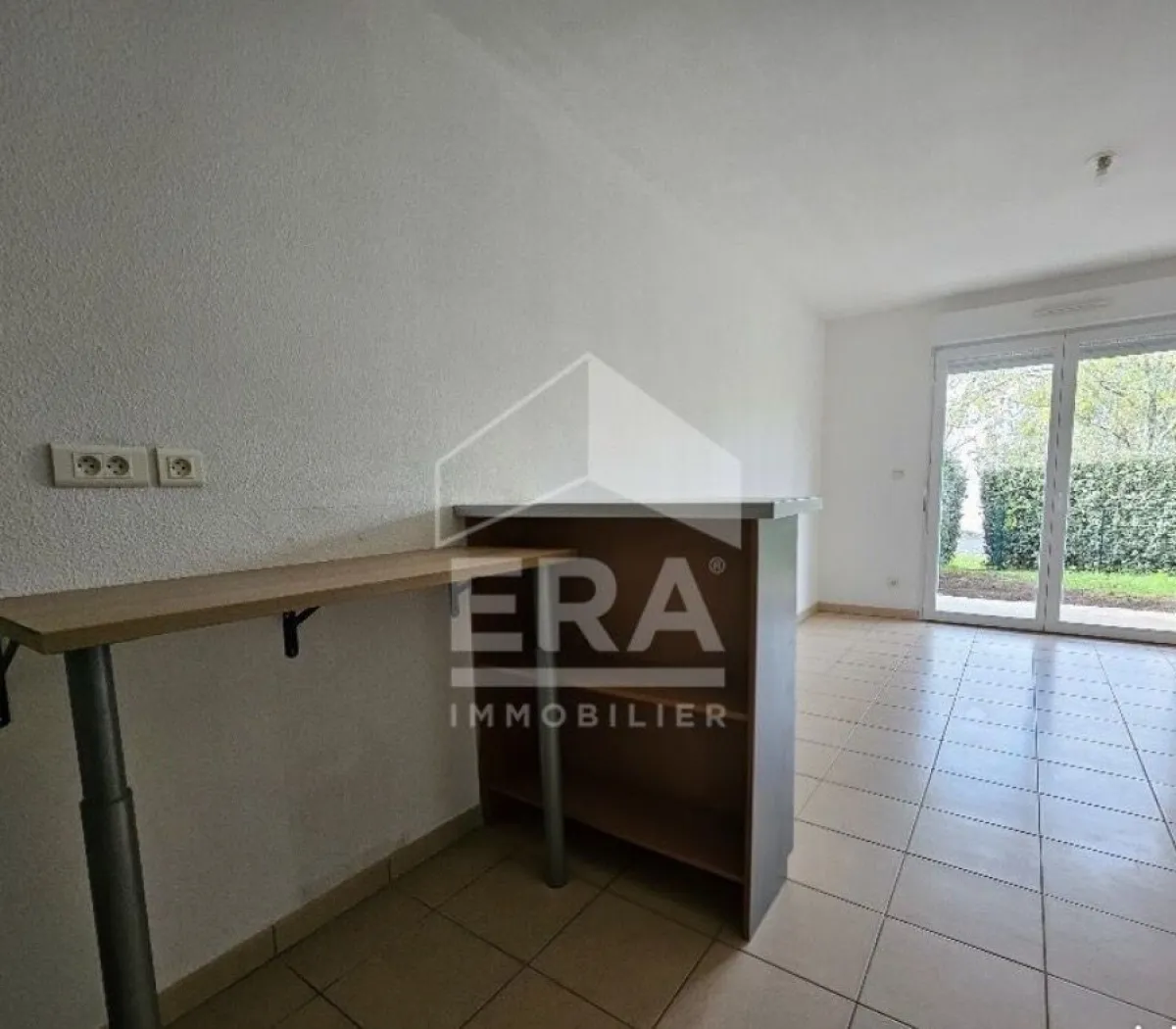 Location Gond-Pontouvre Appartement 691794bee4ed