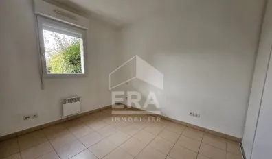 Location Gond-Pontouvre Appartement 691794bee4ed