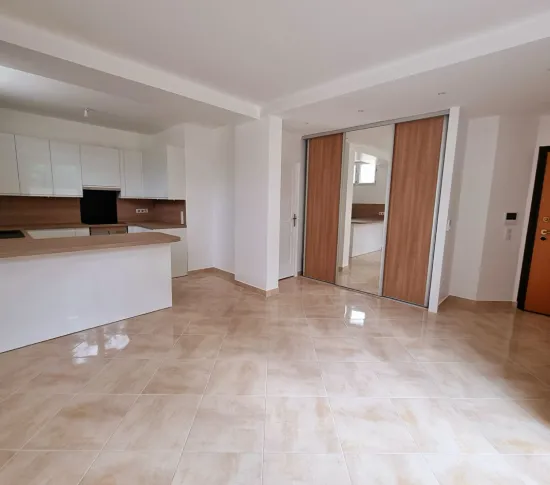 Location Versailles Appartement 6919fcac14cf