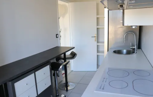 Location Saint-Cyr-l'École Appartement 6919fe545411