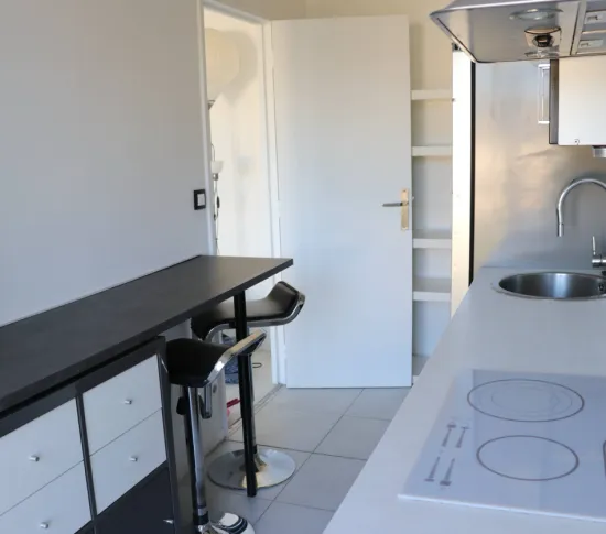 Location Saint-Cyr-l'École Appartement 6919fe545411