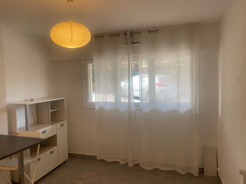 Location Toulon Appartement 691aeabc7717