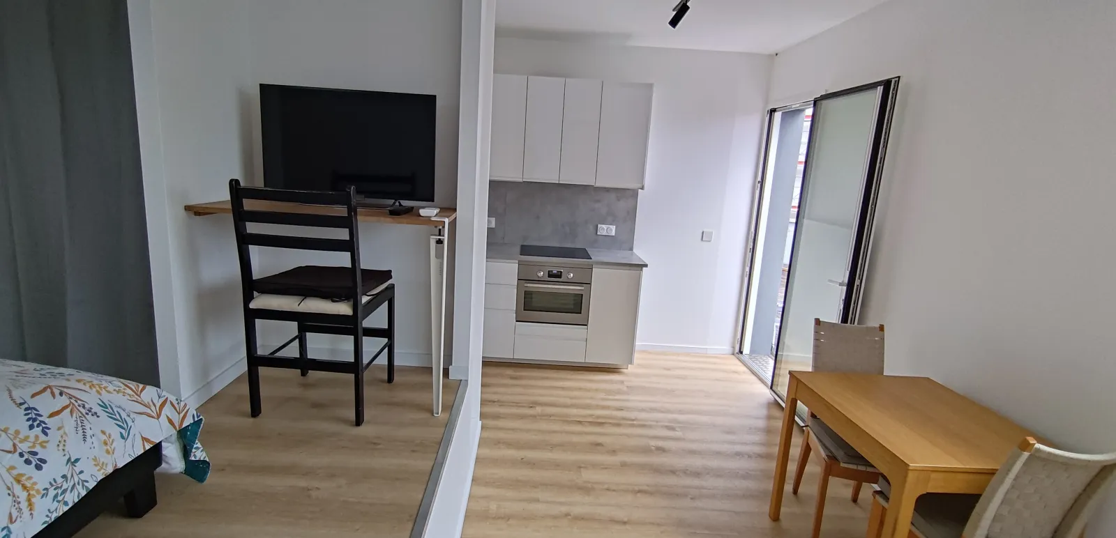 Location Issy-les-Moulineaux Appartement 691af106b1a73