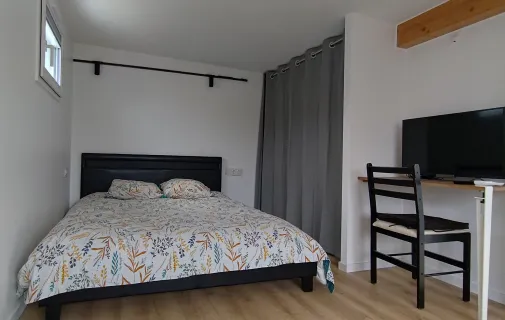 Location Issy-les-Moulineaux Appartement 691af106b1a7