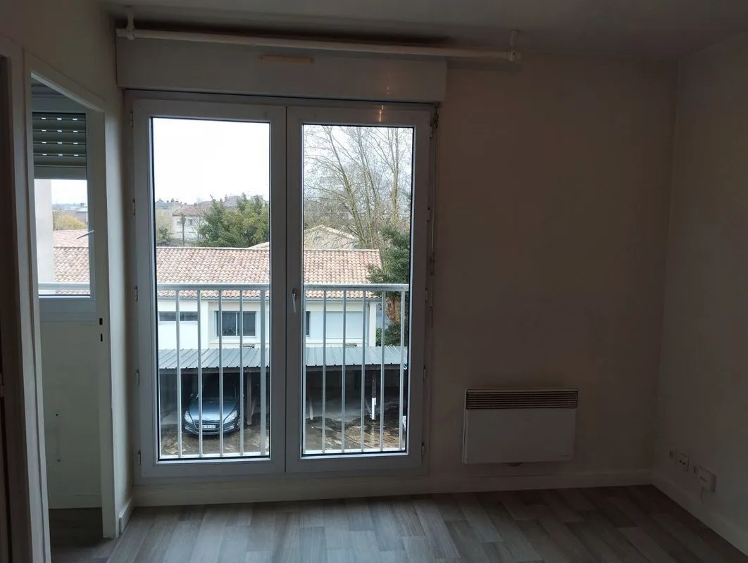 Location Bordeaux Appartement 691af2172670