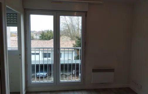 Location Bordeaux Appartement 691af2172670